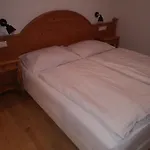 Haus Grugger Apartment *