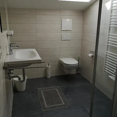 Haus Grugger Apartment