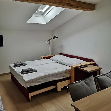 Haus Grugger דירה